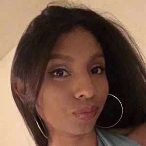 Meet your Posher, Jacqueline